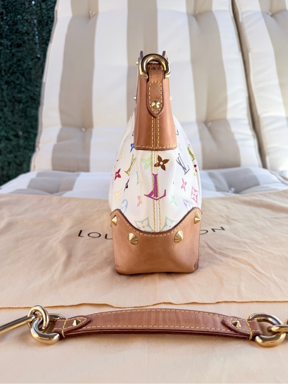 Louis Vuitton Murakami JUDY MM White Multicolor Shoulder Tote Handbag RARE! - Picture 7 of 12